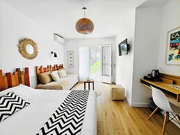 Hôtel Les Volets Rouges - Cassis