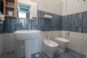 B&B Le 4 Stagioni Dante's Suites