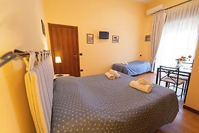 B&B Le 4 Stagioni Dante's Suites