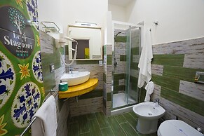 B&B Le 4 Stagioni Dante's Suites