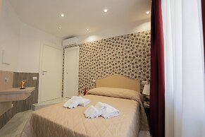 B&B Le 4 Stagioni Dante's Suites