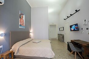 B&B Le 4 Stagioni Dante's Suites