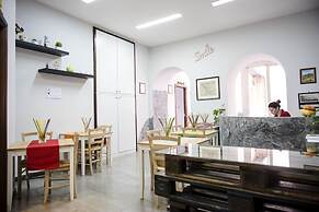 B&B Le 4 Stagioni Dante's Suites