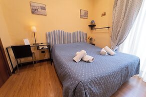 B&B Le 4 Stagioni Dante's Suites