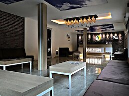Sezgin Hotel