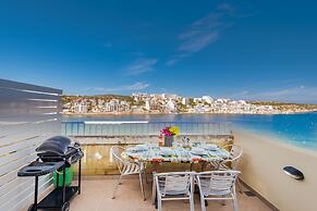 Blue Harbour Penthouse by Getaways Malta