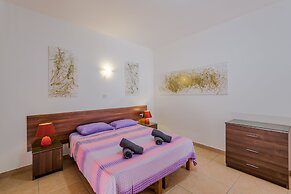 Blue Harbour Penthouse by Getaways Malta