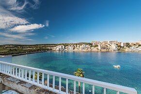Blue Harbour – Seafront Self-Catering Holiday Penthouse – St Paul’s Ba
