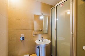 Blue Harbour – Seafront Self-Catering Holiday Penthouse – St Paul’s Ba