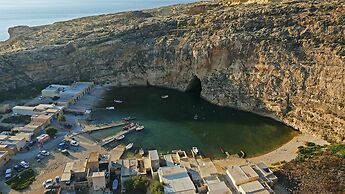 Blue Harbour 2 by Getaways Malta