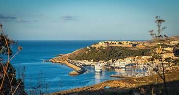 Blue Harbour 2 by Getaways Malta