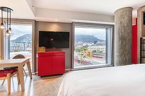 Radisson RED V&A Waterfront, Cape Town