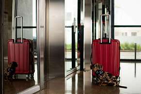 Radisson RED V&A Waterfront, Cape Town