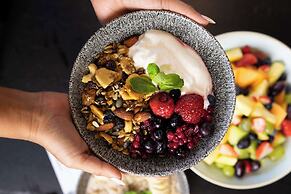 Radisson RED V&A Waterfront, Cape Town