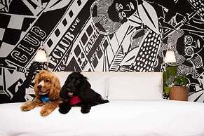 Radisson RED V&A Waterfront, Cape Town