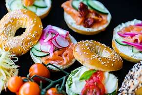 Radisson RED V&A Waterfront, Cape Town