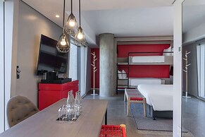 Radisson RED V&A Waterfront, Cape Town
