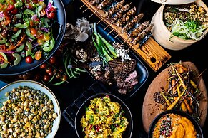 Radisson RED V&A Waterfront, Cape Town