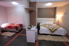 Aardvark Inn Pousada