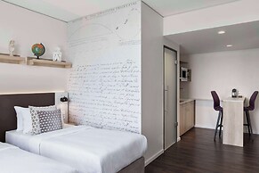 Stellaris Apartment Hotel