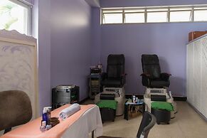 Turtle Towers Apartments