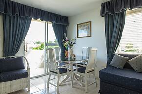 Turtle Towers Apartments