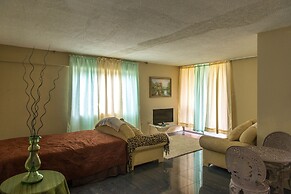 Turtle Towers Apartments