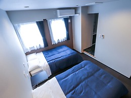 HOTEL LiVEMAX Yokohama Kannai Ekimae