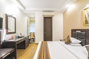 Royal Residence On MG Road