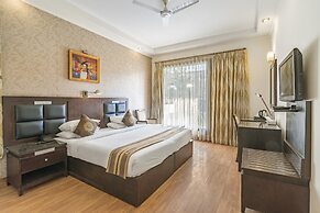 Royal Residence On MG Road