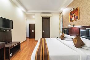 Royal Residence On MG Road