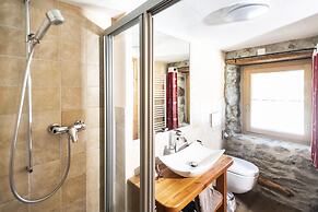 Hôtel Aiguille de La Tza