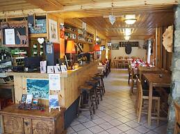 Hôtel Aiguille de La Tza