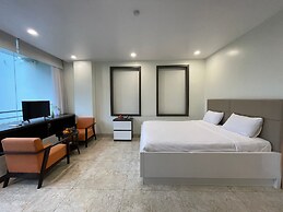 Cassabella Hotel & Apartment