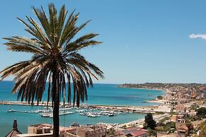 Domus Maris Boutique Hotel