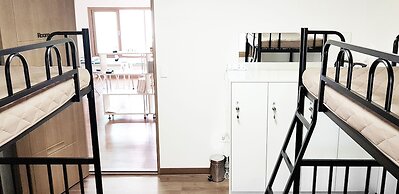 Guesthouse Enoch - Hostel