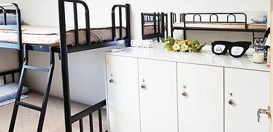 Guesthouse Enoch - Hostel