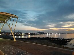 Guesthouse Enoch - Hostel