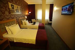 Helikon Business Hotel