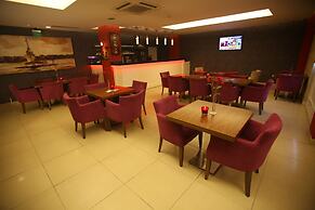 Helikon Business Hotel