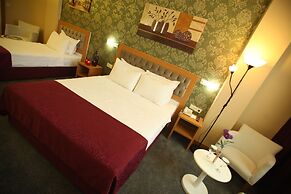 Helikon Business Hotel