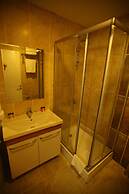 Helikon Business Hotel