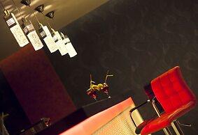 Helikon Business Hotel