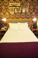 Helikon Business Hotel