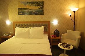 Helikon Business Hotel