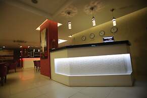 Helikon Business Hotel