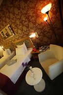 Helikon Business Hotel