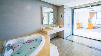 Muong Thanh Luxury Da Nang Hotel