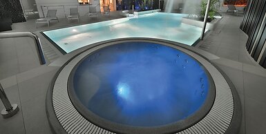 PREMIUM Wellness & Wine Hotel