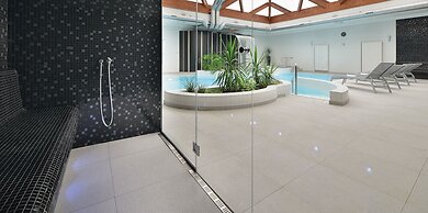 PREMIUM Wellness & Wine Hotel